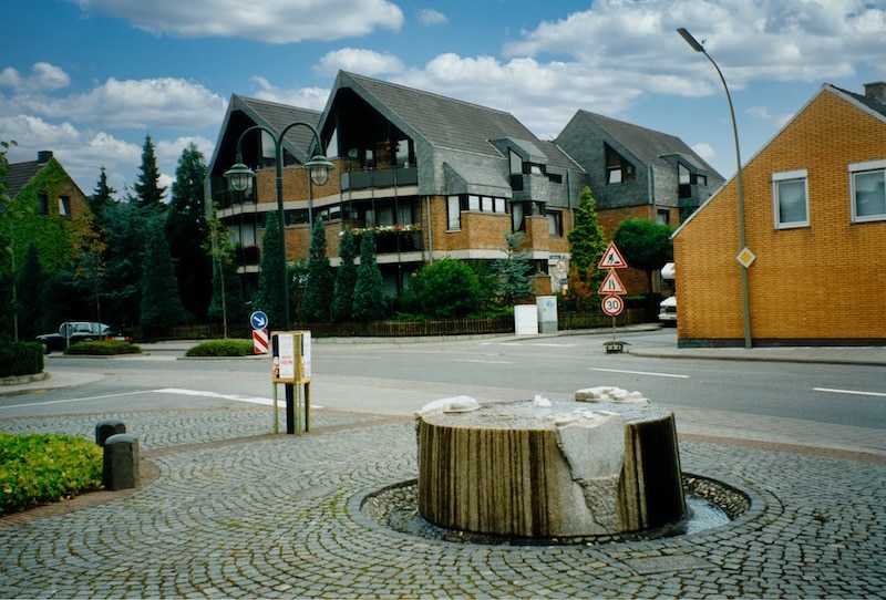 Plakat zur Ortsführung „Von Brunnen zu Brunnen“ durch Lank-Latum am 18. September 2026